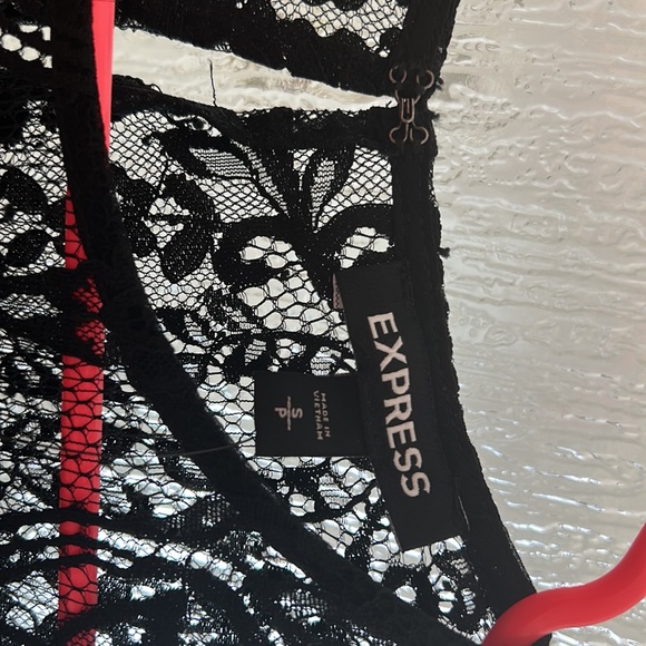 EXPRESS Small Lace Black Dress 🖤🔥 - Picture 10 of 10